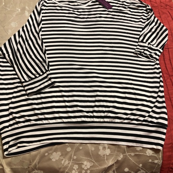 Lane Bryant Peekaboo shirt - Picture 4 of 4